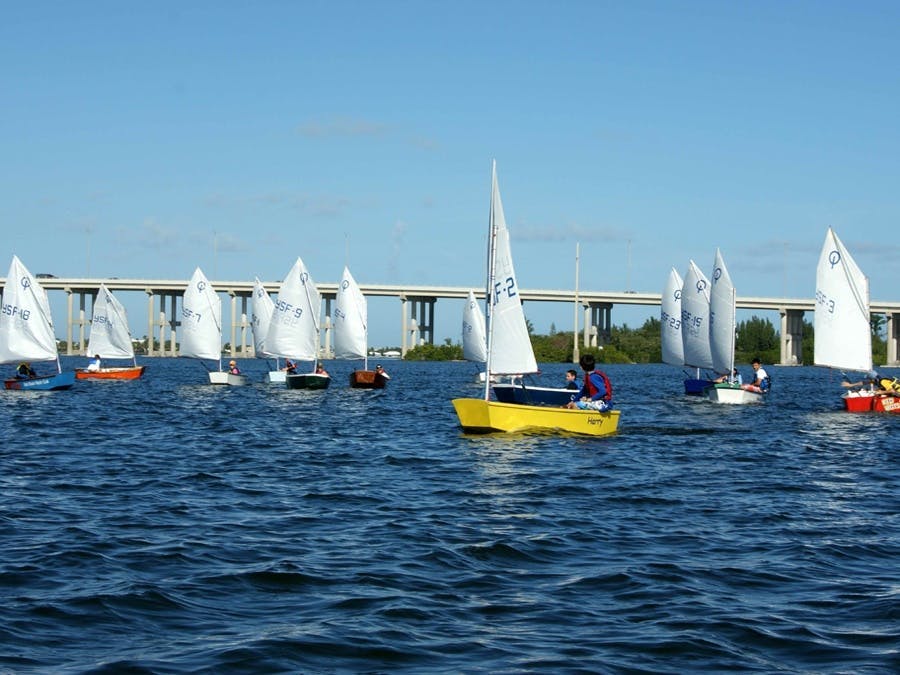 Students from Youth Sailing on the IRL